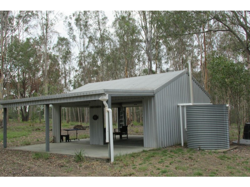 Pine Creek QLD 4670