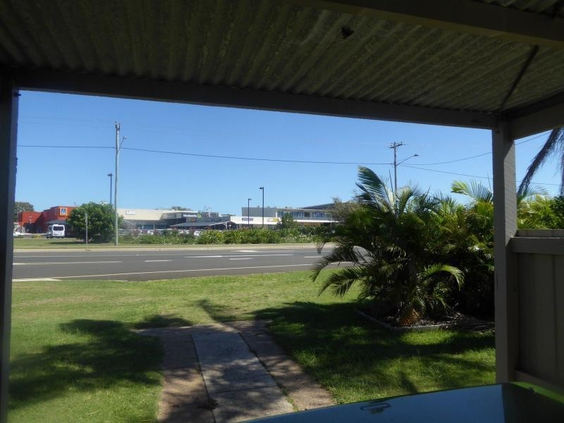 694 Bargara Road, Bargara QLD 4670