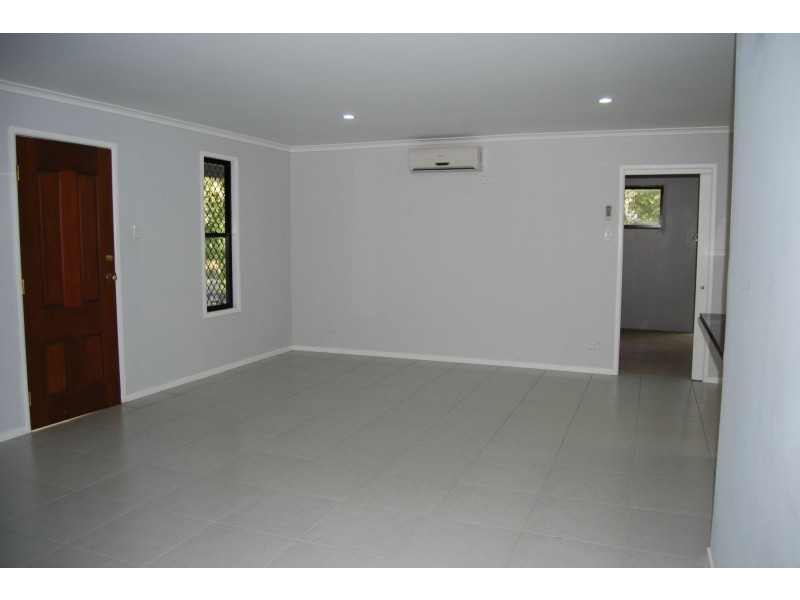 Sharon QLD 4670