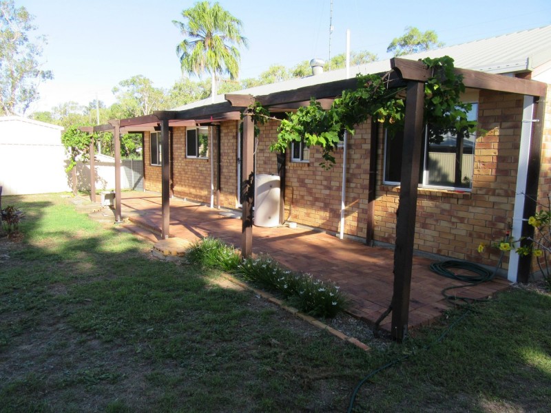 13 GENGERS Road, Moore Park Beach QLD 4670