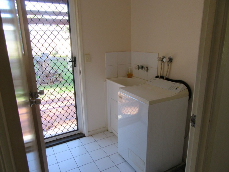 13 GENGERS Road, Moore Park Beach QLD 4670