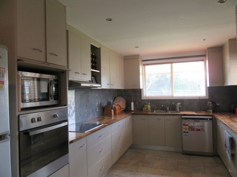 32 Henricksens Road, Sharon QLD 4670