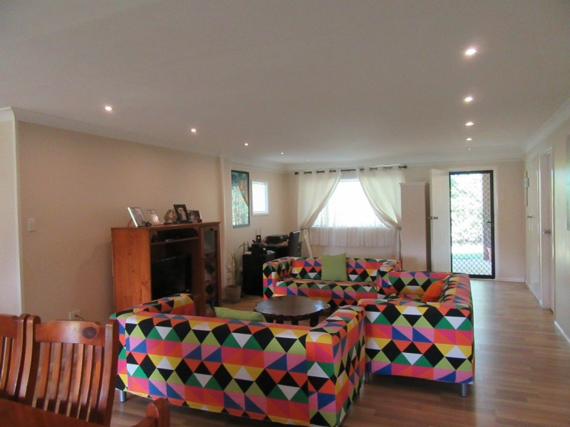 32 Henricksens Road, Sharon QLD 4670