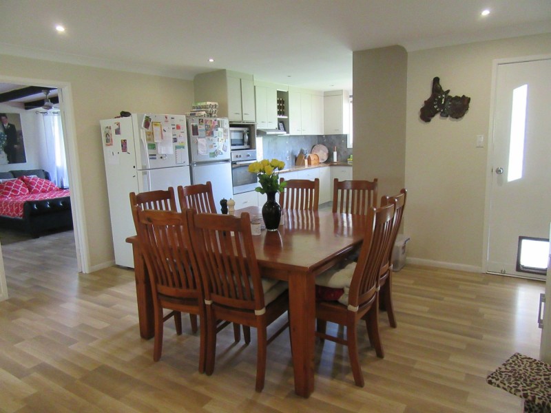 32 Henricksens Road, Sharon QLD 4670