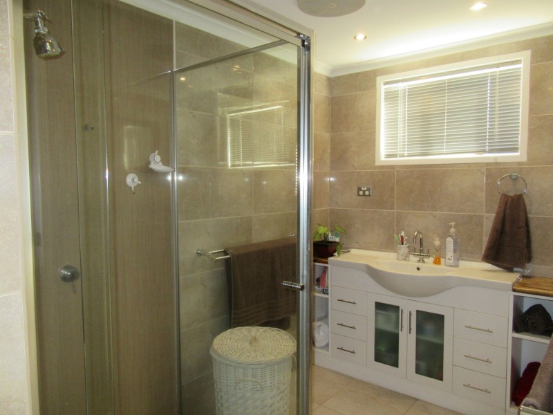 32 Henricksens Road, Sharon QLD 4670