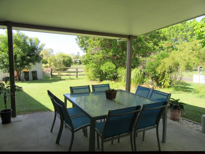 32 Henricksens Road, Sharon QLD 4670