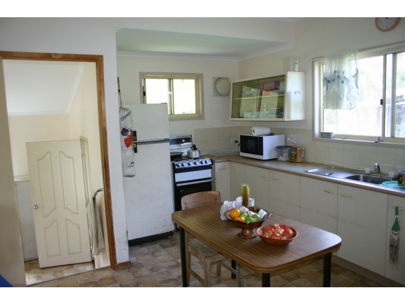Bullyard QLD 4671