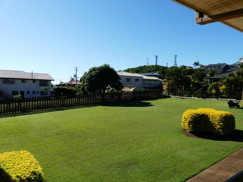 5 Martins Court, Qunaba QLD 4670