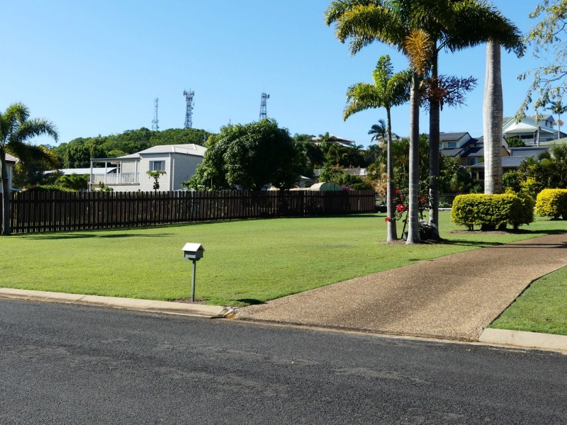 5 Martins Court, Qunaba QLD 4670