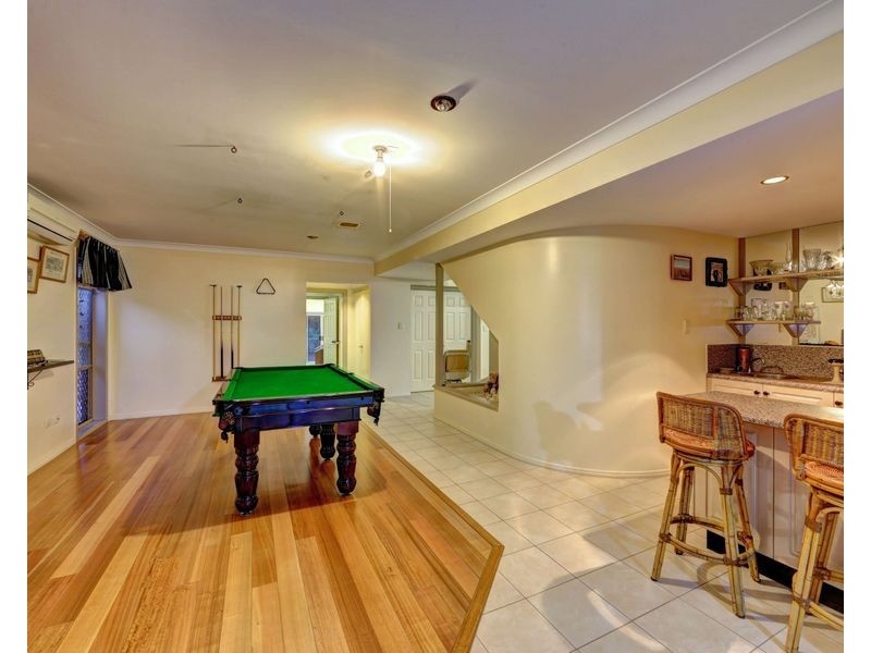 153 Childers Rd, Branyan QLD 4670