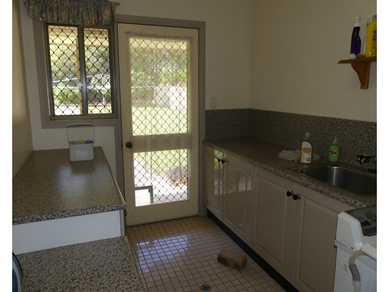 153 Childers Rd, Branyan QLD 4670