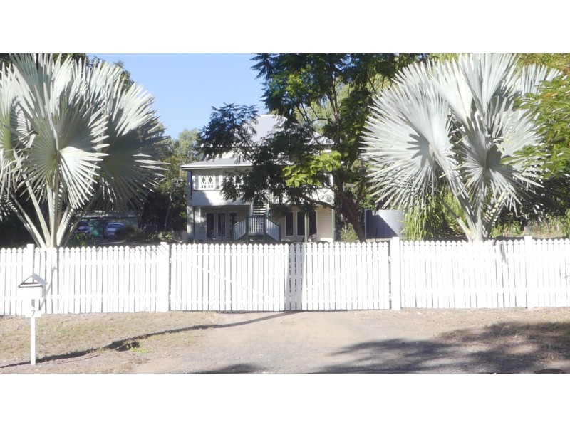 7 Plum Tree Cres, Moore Park Beach QLD 4670