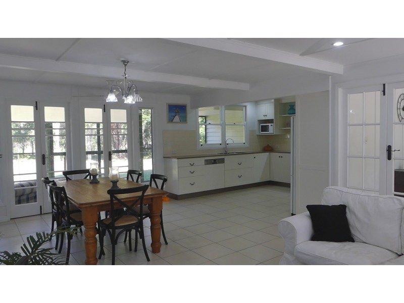 7 Plum Tree Cres, Moore Park Beach QLD 4670