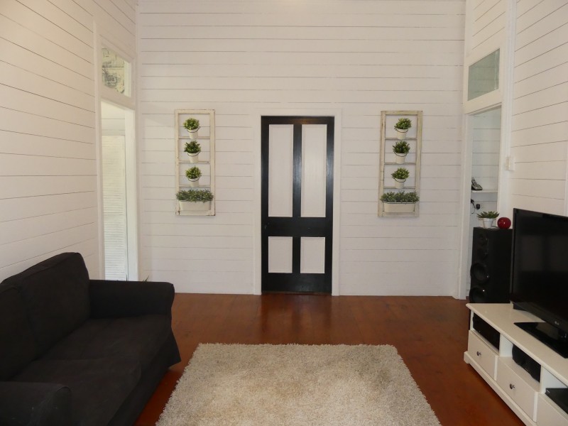 7 Plum Tree Cres, Moore Park Beach QLD 4670