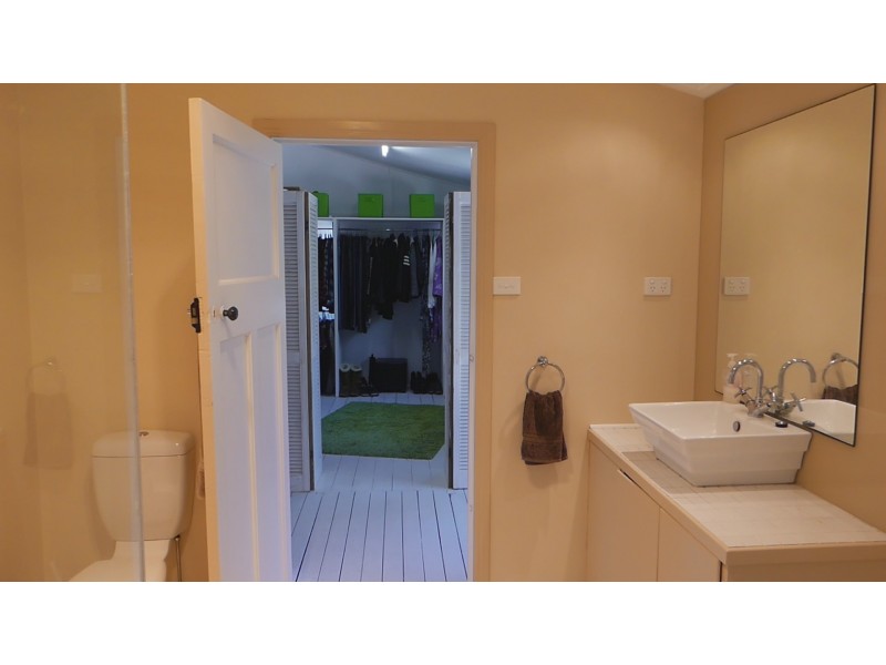 7 Plum Tree Cres, Moore Park Beach QLD 4670