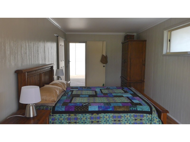 34 Cunnington St, Bundaberg East QLD 4670