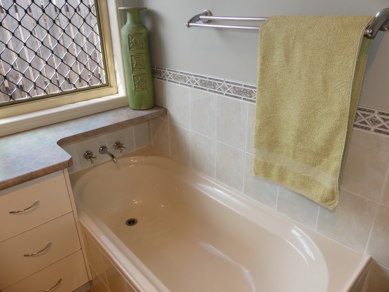 34 Cunnington St, Bundaberg East QLD 4670