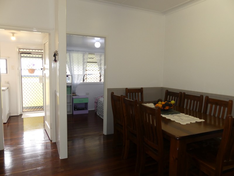 126 Boundary St, Walkervale QLD 4670
