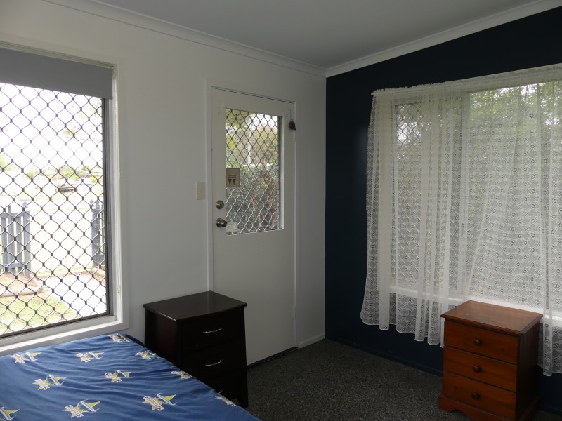 126 Boundary St, Walkervale QLD 4670