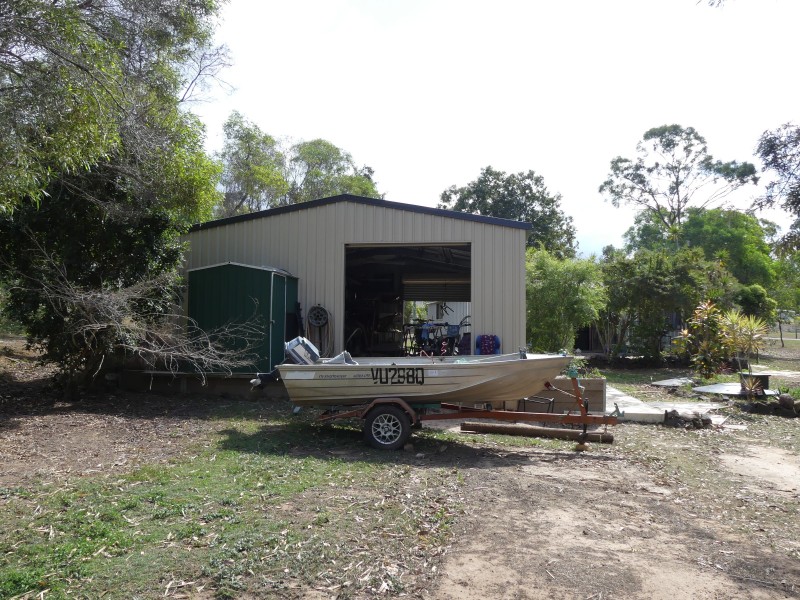 34 Rosella Dr, South Kolan QLD 4670