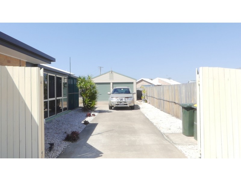 17 Grevillea Ave, Innes Park QLD 4670