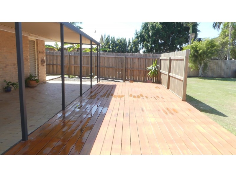 17 Grevillea Ave, Innes Park QLD 4670