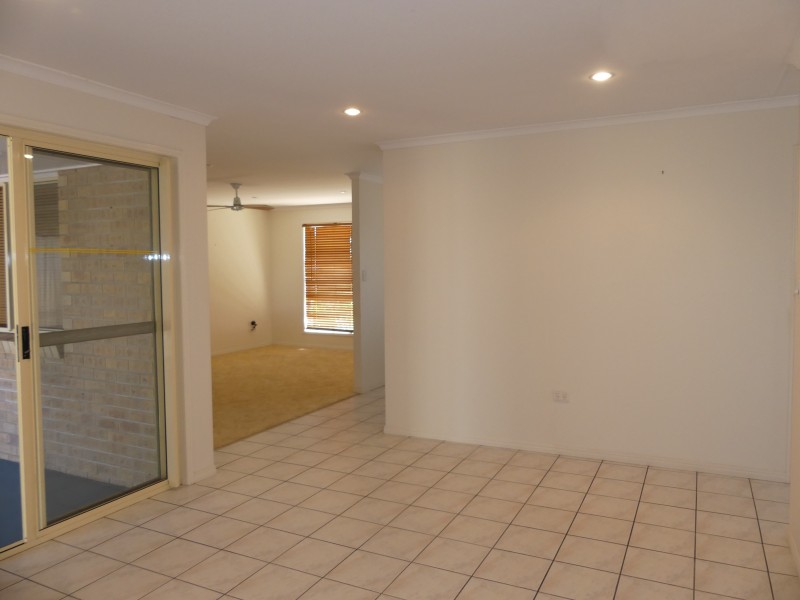 17 Grevillea Ave, Innes Park QLD 4670