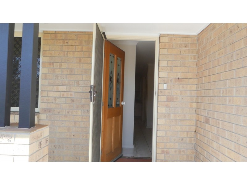 17 Grevillea Ave, Innes Park QLD 4670
