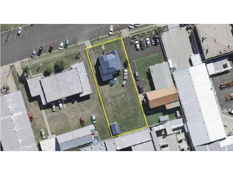 8 Crofton St, Bundaberg Central QLD 4670