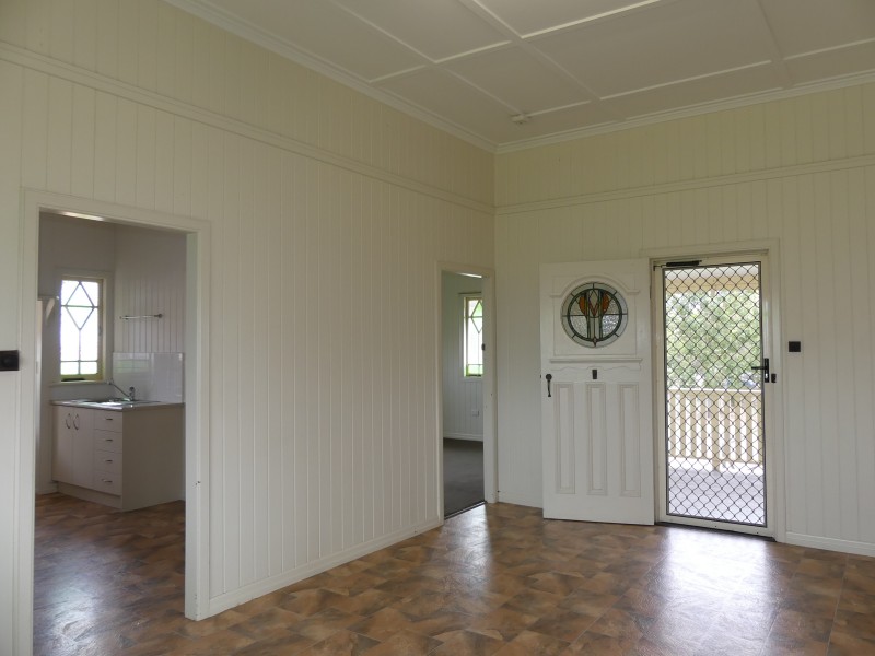 8 Crofton St, Bundaberg Central QLD 4670