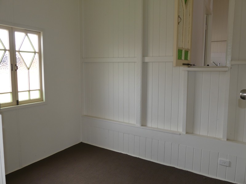 8 Crofton St, Bundaberg Central QLD 4670