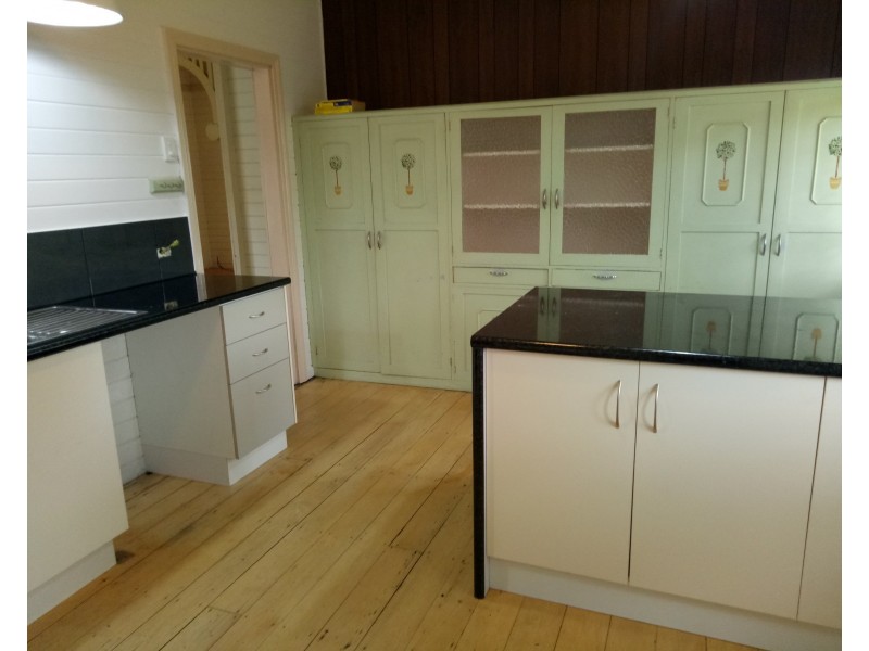 25 Pitt St, Bundaberg South QLD 4670