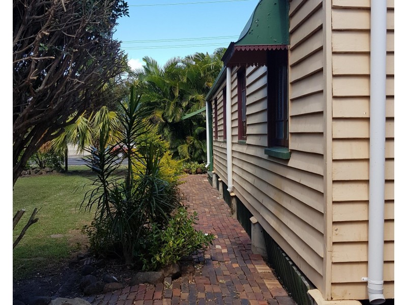 25 Pitt St, Bundaberg South QLD 4670