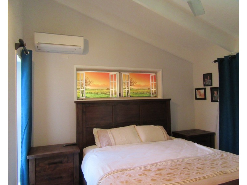 Burnett Heads QLD 4670