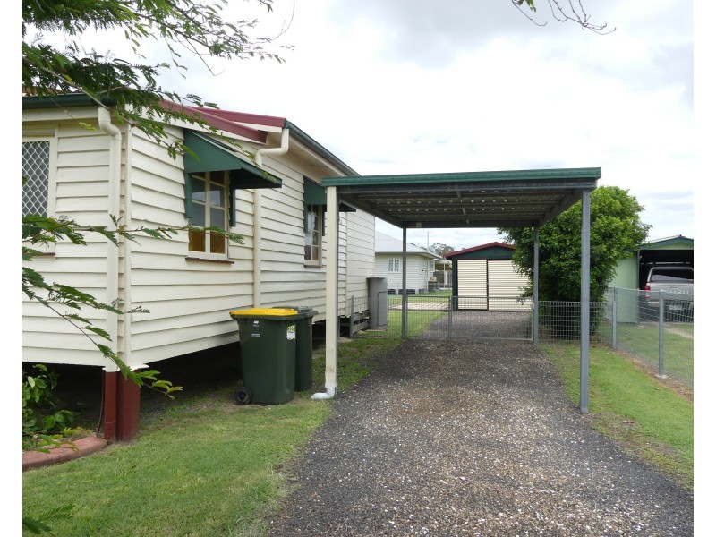 11 Blamey St, Avenell Heights QLD 4670