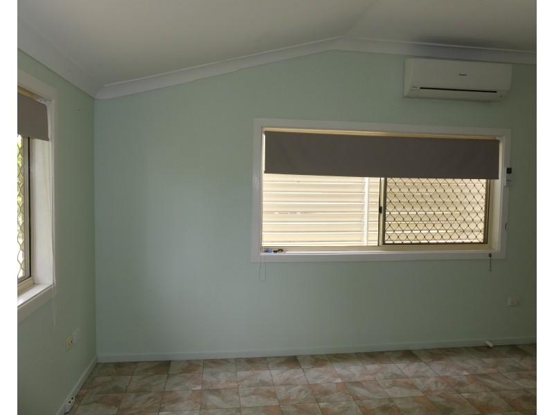 11 Blamey St, Avenell Heights QLD 4670