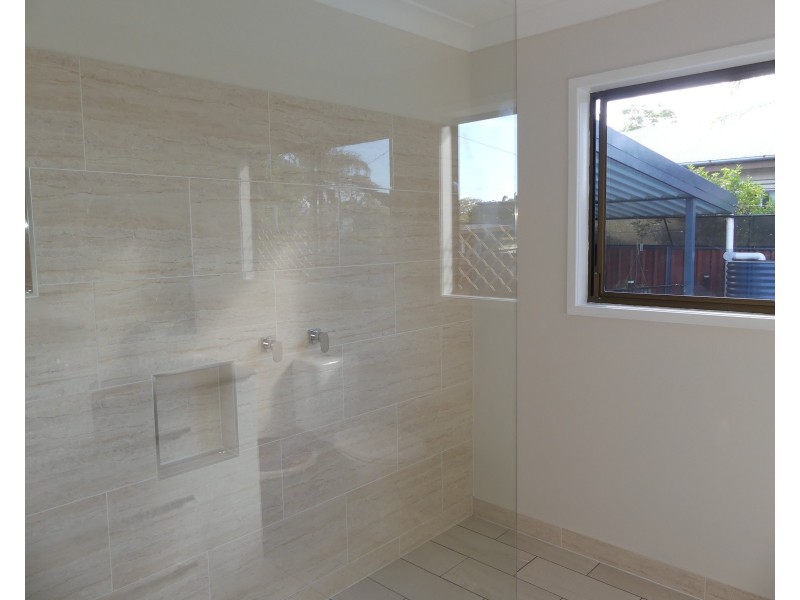 100 Boundary St, Walkervale QLD 4670