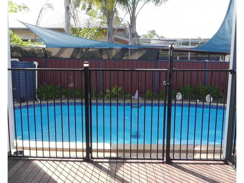 100 Boundary St, Walkervale QLD 4670