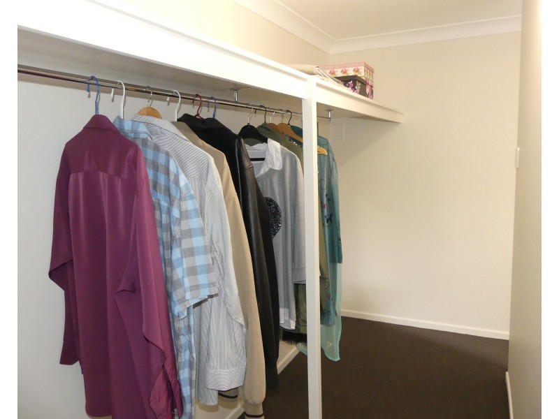 100 Boundary St, Walkervale QLD 4670