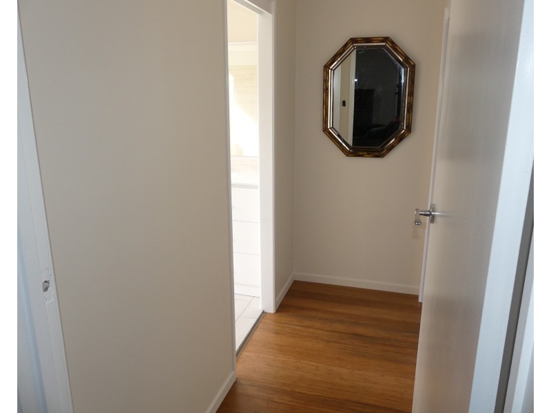 100 Boundary St, Walkervale QLD 4670