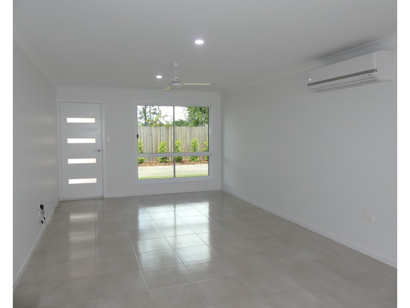 1, 2, 8/36 Takalvan St, Svensson Heights QLD 4670