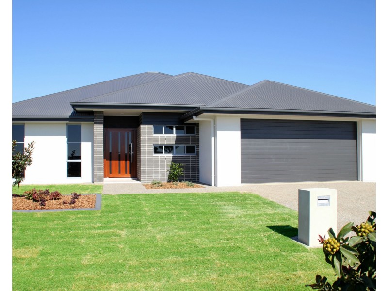 42 Palermo Ave, Ashfield QLD 4670