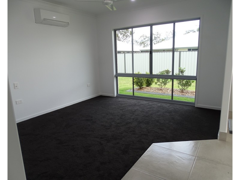 42 Palermo Ave, Ashfield QLD 4670