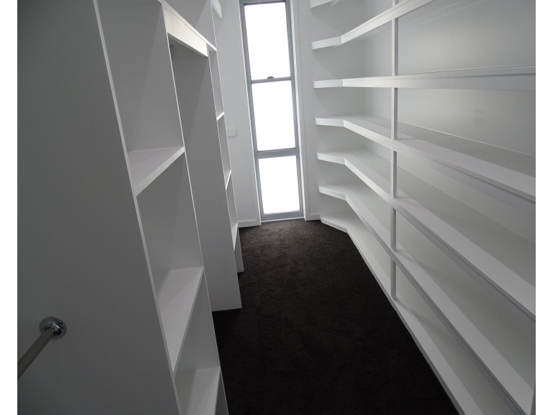 42 Palermo Ave, Ashfield QLD 4670