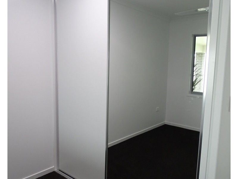 42 Palermo Ave, Ashfield QLD 4670