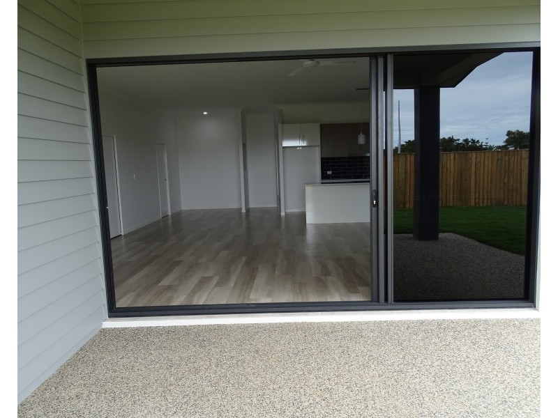 6 Beachside Circuit, Bargara QLD 4670