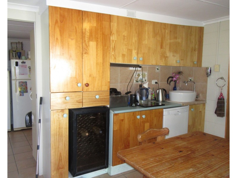 1209 Gin Gin Rd, Sharon QLD 4670