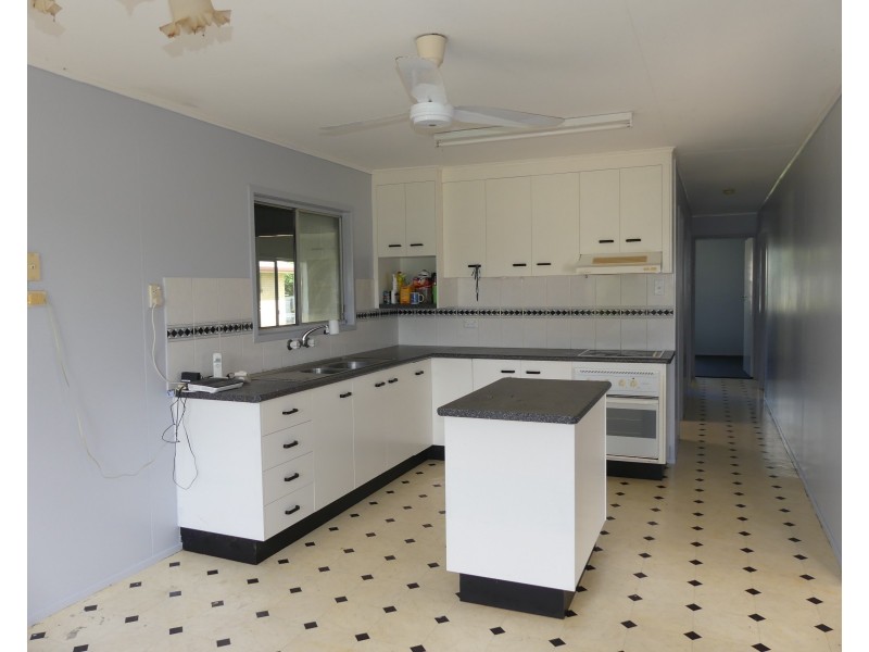 29 Garland St, Norville QLD 4670