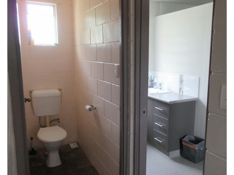 212 Normans Rd, Splinter Creek QLD 4630
