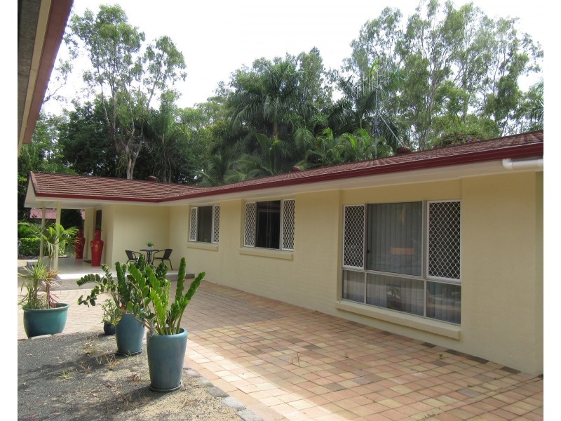 Sharon QLD 4670